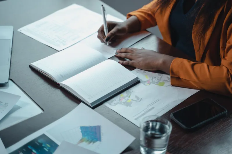 Reinvent Your Professional Identity in 30 Days: A Strategic Blueprint for Career Renewal